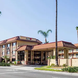 Super 8 By Wyndham Anaheim/disneyland Drive 2*, Anaheim United States
